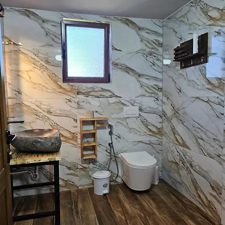 Hani I Ilirit Vendégház