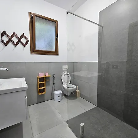 Vendégház Hani I Ilirit *