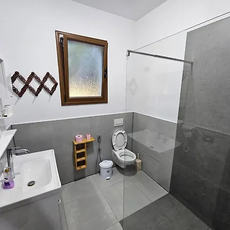 Hani I Ilirit Vendégház