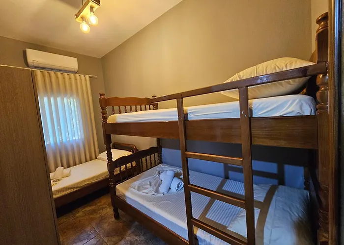 بيت ضيافة Hani I Ilirit Cerrik