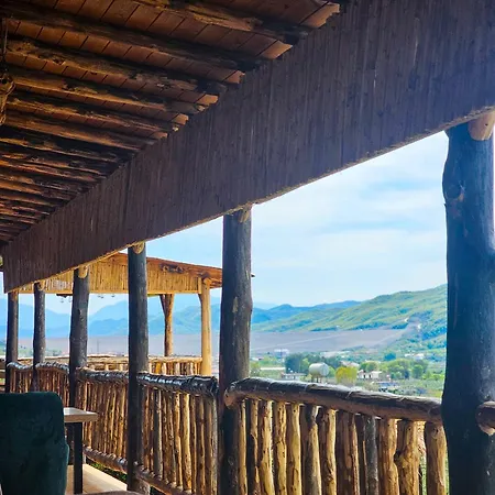 Hani I Ilirit 招待所 Cerrik